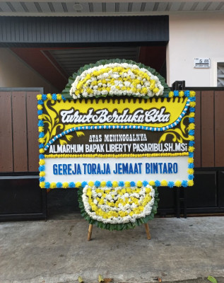 Papan Bunga Duka di Lampe