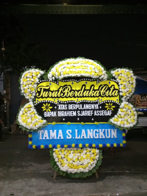 Papan Bunga Duka di Lampe